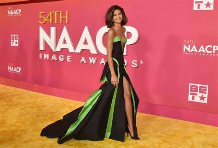 2023 NAACP Image Awards Get Familiar with Gospel Veteran Erica