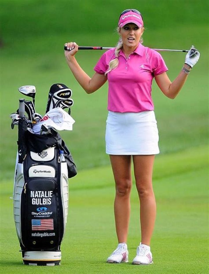 5 Glamourous European Golf WAGs
