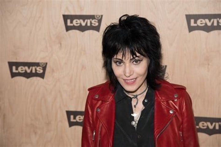 About Joan Jett Net Worth, Married, Husband, Ethnicity, Height