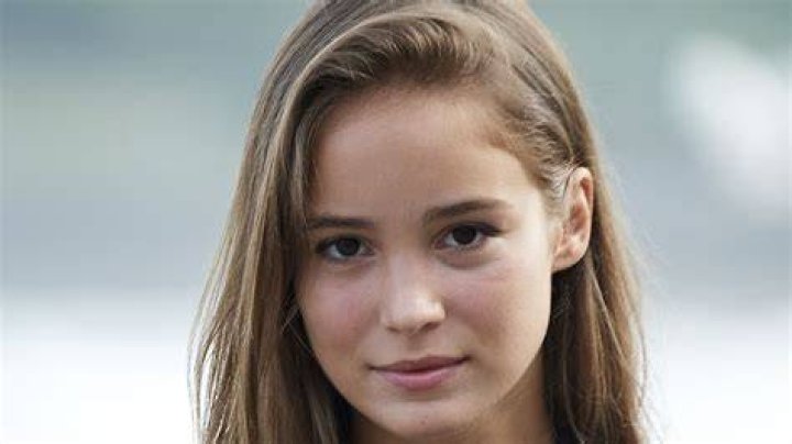 Alba Baptista