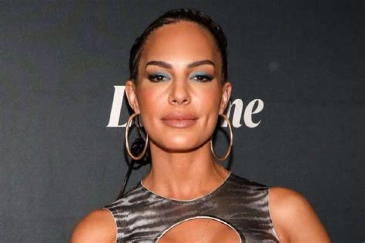 Amanza Smith’s biography age, family, ethnicity, missing husband