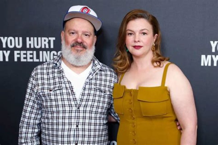 Amber Tamblyn shares video of new baby with husband David Cross News