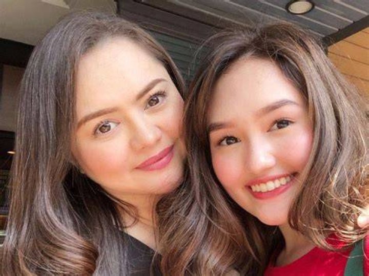 Angelika Dela Cruz and husband Orion Casareo celebrate 16th anniversary