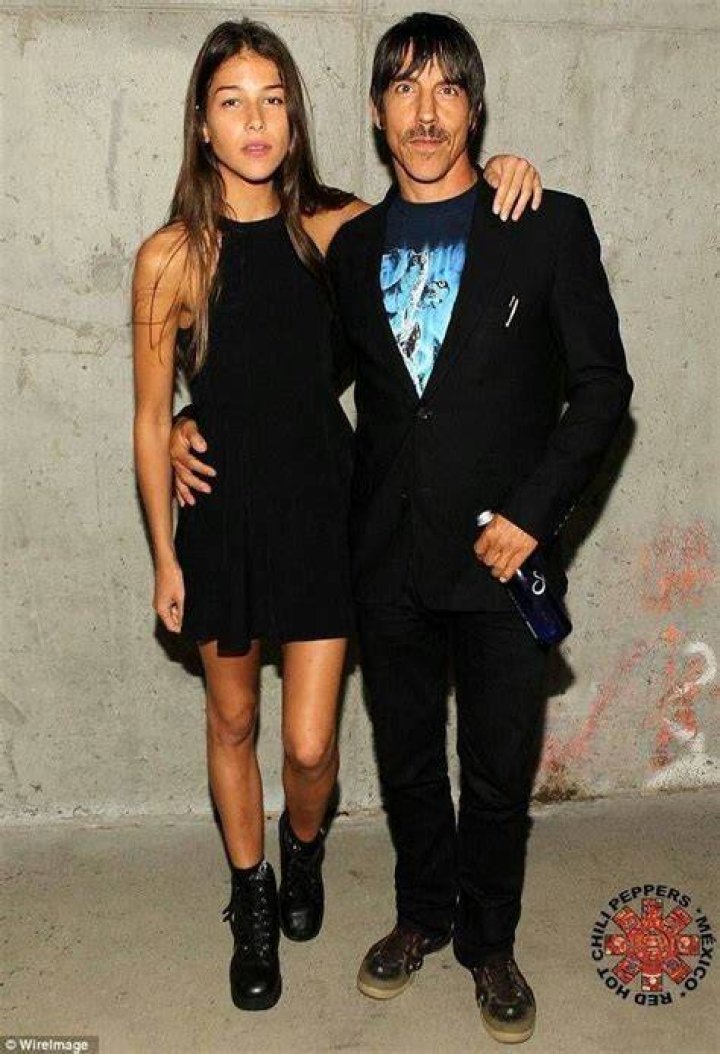 Anthony Kiedis and gf