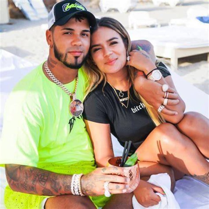Are Karol G and Anuel AA married? Who is Karol G Ex? Are Karol G and