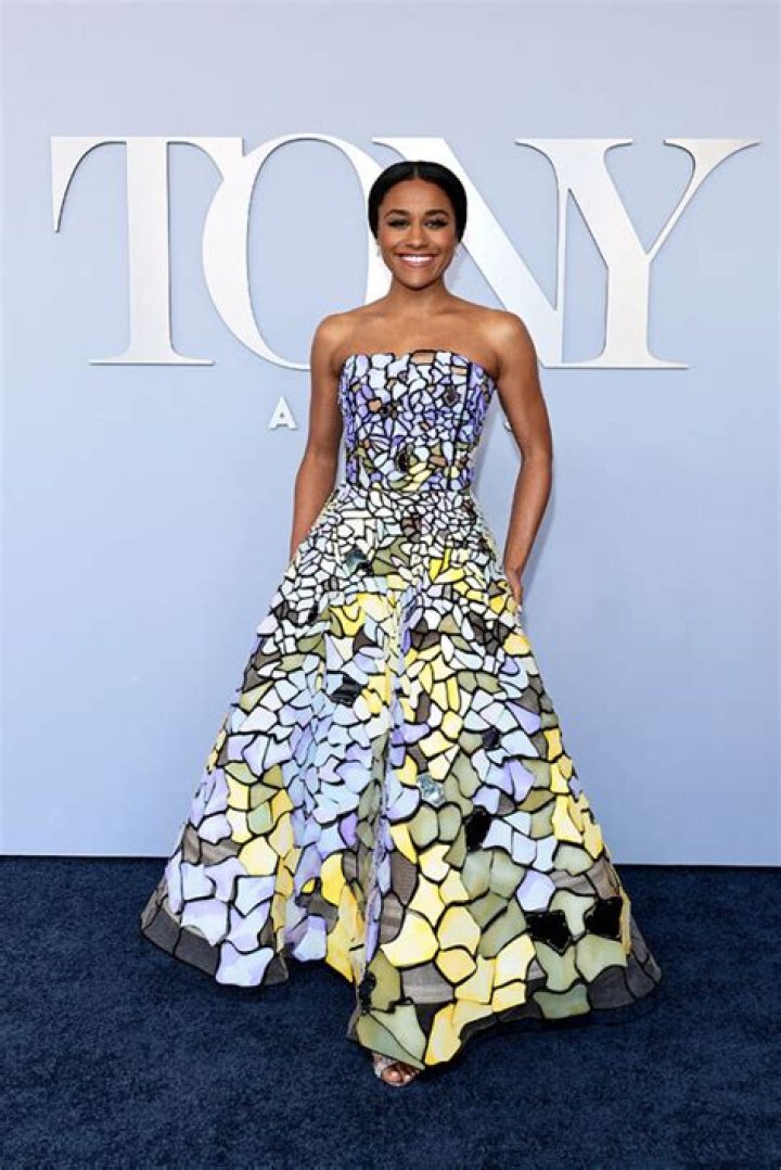 ARIANA DEBOSE at Tony Awards Nominees Photocall in New York 05/02/2018