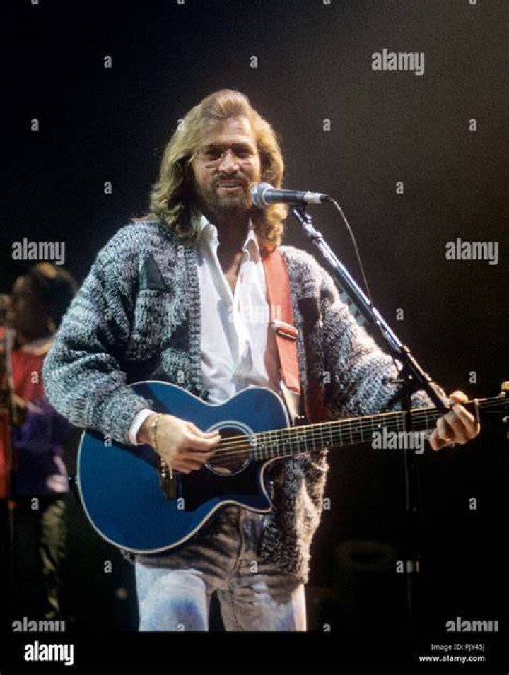 Barry Gibb's country moment 'It's time to do what I love and not what