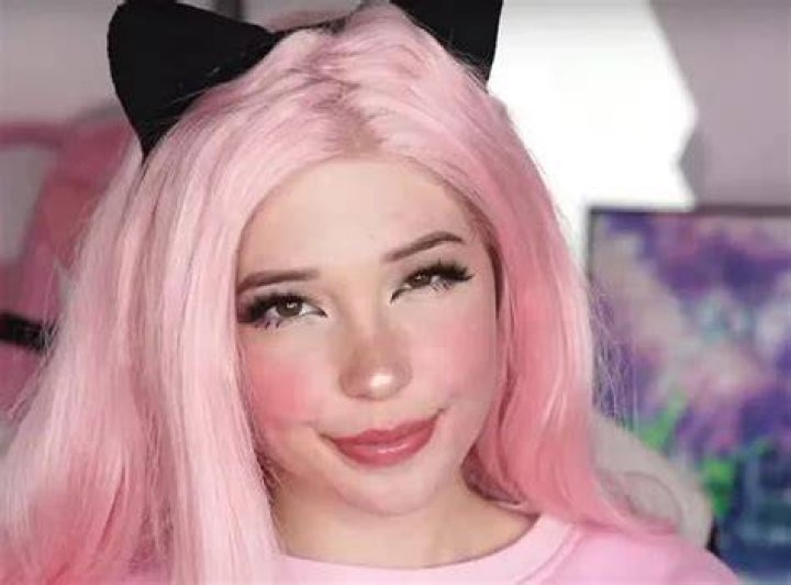Belle Delphine Biography Facts, Childhood, Family Life & Achievements