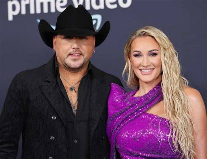 Brittany and Jason Aldean, 32, shares rare family photo ReadSector