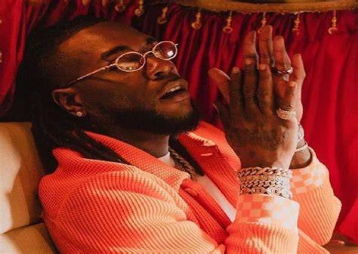 Burna Boy Bows To Fans Pressure And Critics Joins EndSARS Protest