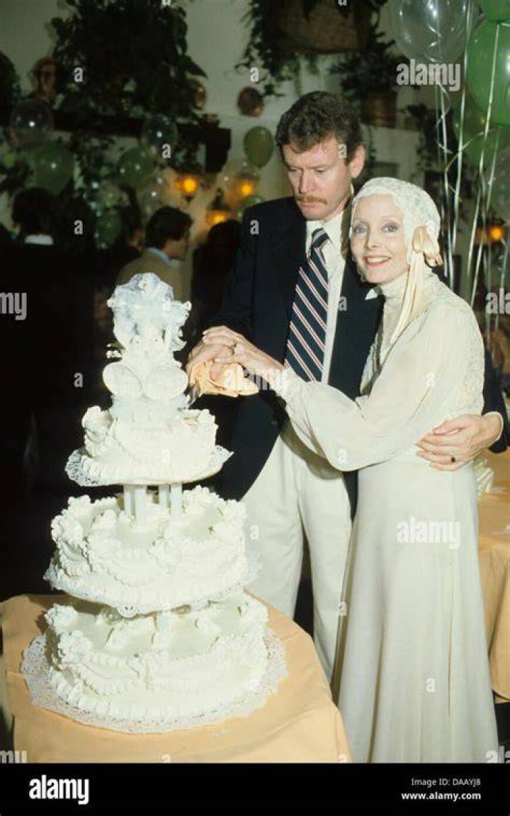 Carolyn Jones and Peter BaileyBritton Carolyn jones, Actor peter