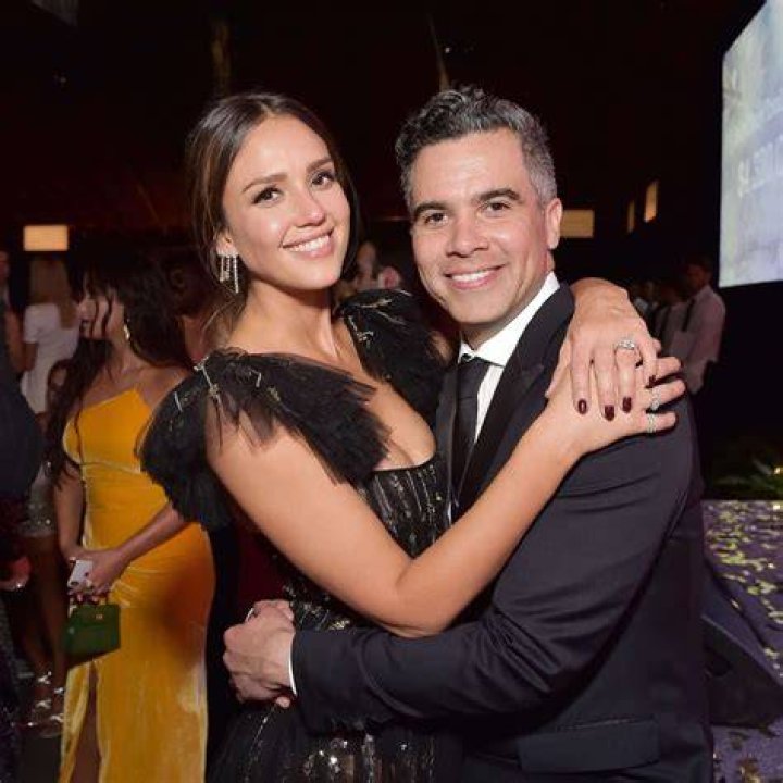 Cash Warren biography, father, net worth, siblings, family KFN