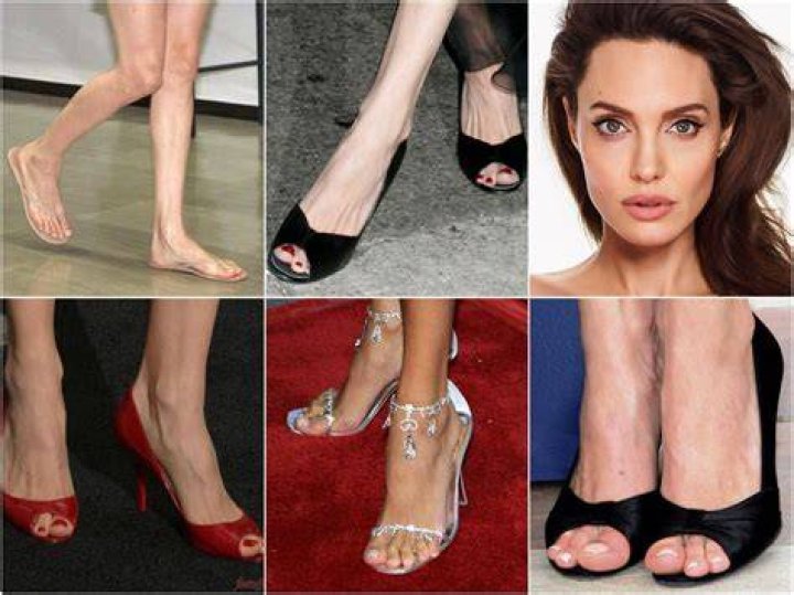 Celebrity Legs and Feet in Tights Natalie Imbruglia`s Legs and Feet in