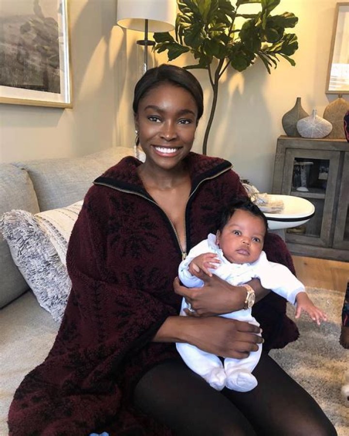 Chelsea Lazkani 5 Things to Know About the &lsquo;Selling Sunset&rsquo; Star