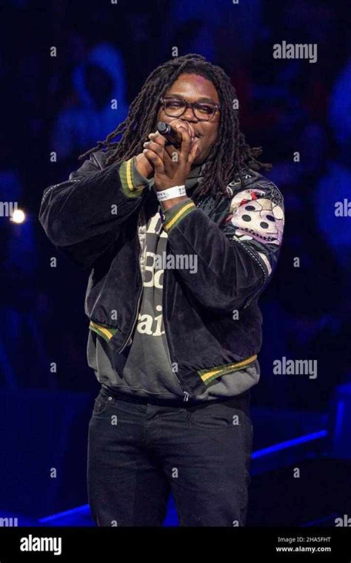 Chicago, USA. 09th Dec, 2021. Carmella Wallace, mother of Juice WRLD