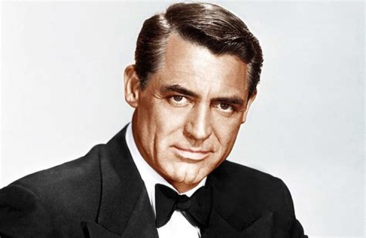 Classic Cary Grant with Second Wife Barbara Hutton. Cary grant, Movie