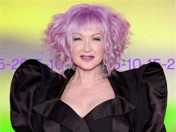Cyndi Lauper Net Worth & Bio/Wiki 2018 Facts Which You Must To Know!