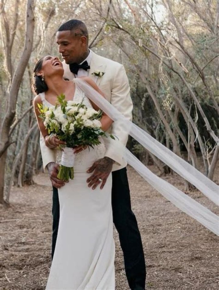 Darren Wife Is He Married To GIrlfriend Mikaela?
