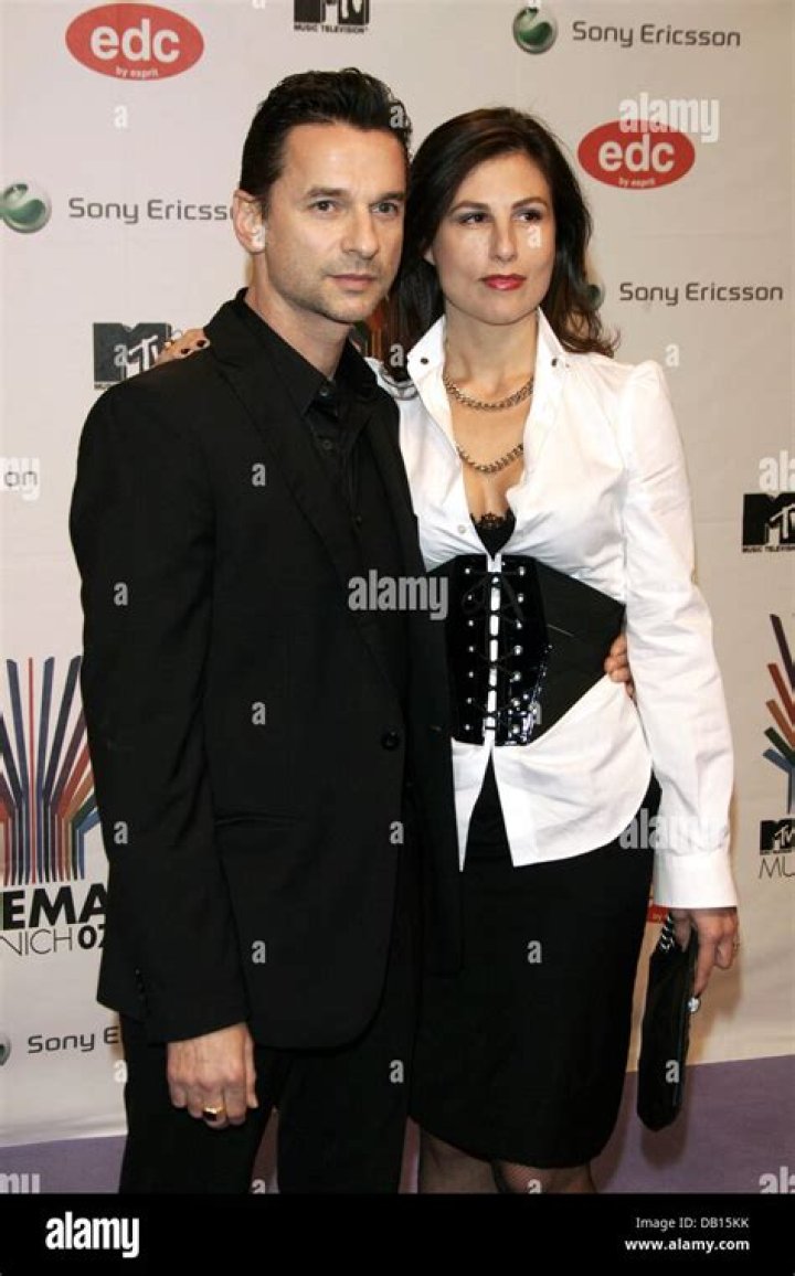 Dave Gahan (L), singer of British electro band Depeche Mode, and his