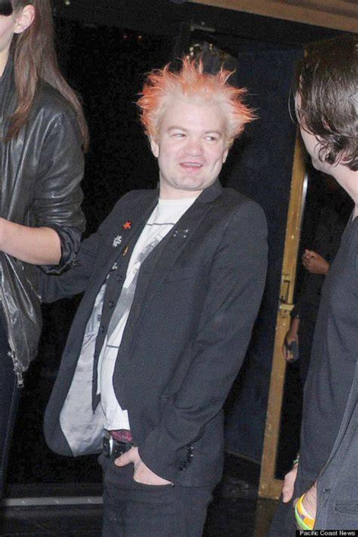 Deryck Whibley Is Almost Unrecognizable At Concert In LA (PHOTOS