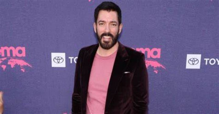 Drew Scott Illness. Death Rumors, Obituary, And Weight Loss.