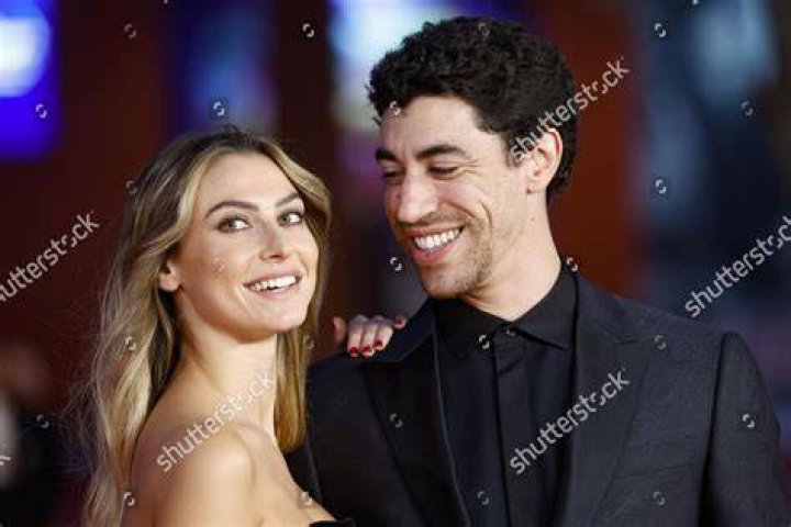Eduardo Franco&rsquo;s Girlfriend Who Is the Stranger Things Cast Dating in