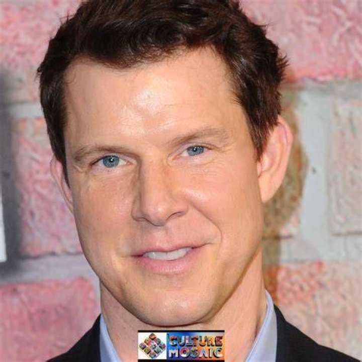 Eric Mabius as Oliver on Signed, Sealed, Delivered Hallmark Movies