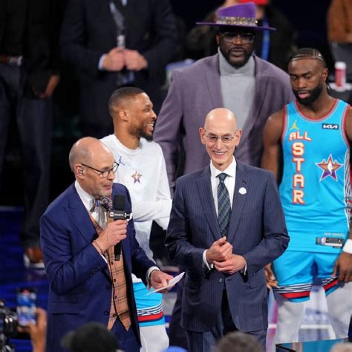 Ernie Johnson Is Going Viral After Saying 'B***h A** White Boy' On Live