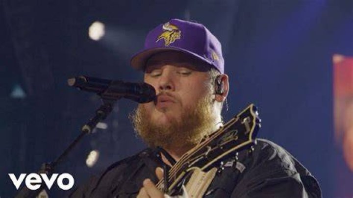 Fast Car Luke Combs