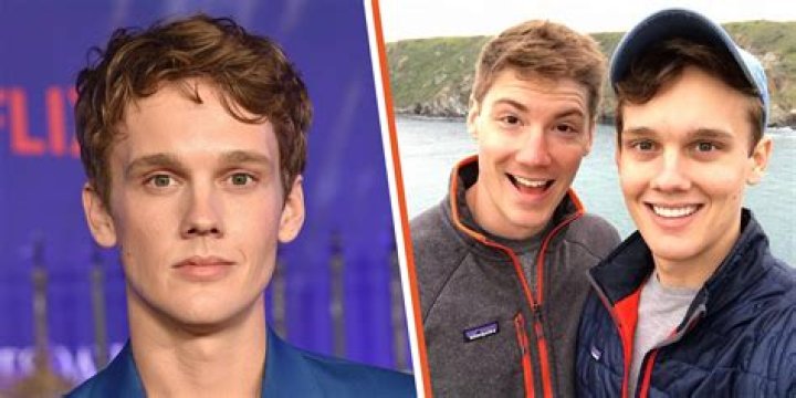 Fielder Jewett Met His Future Husband Hunter Doohan on Tinder Facts