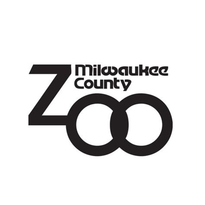 FilePeacock Milwaukee County Zoo.jpg Simple English Wikipedia, the free encyclopedia