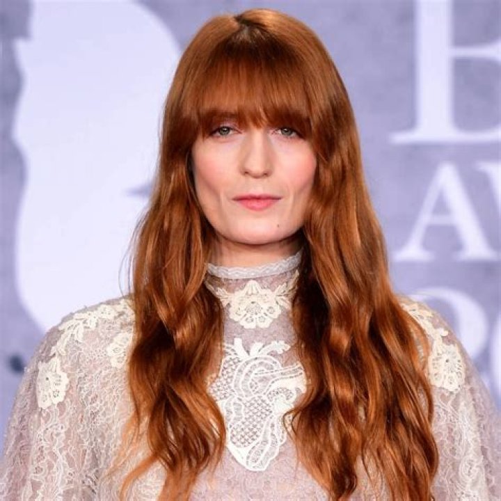 Florence Welch Celebrates 7 Years of Sobriety "Please Don't Give Up