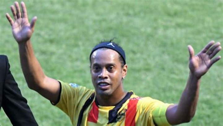 Former Barcelona Star Ronaldinho Had Perfect Answer When Asked About