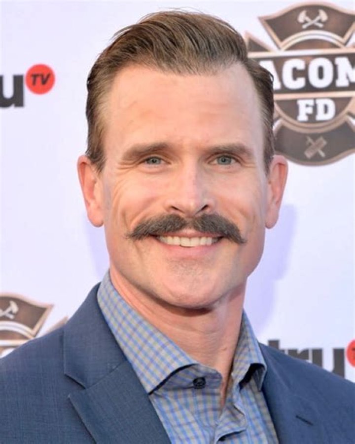 Gabriel Hogan IMDb