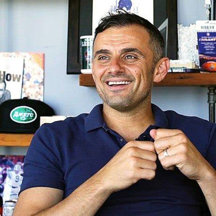 Gary Vee Wiki [Author], Biography, Books, Age, Wife, Family, Net worth