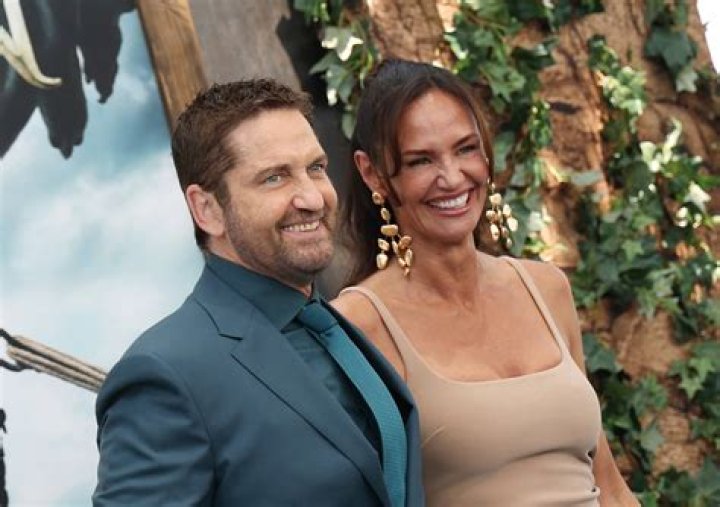 Gerard Butler Married? His Girlfriend and Dating Life