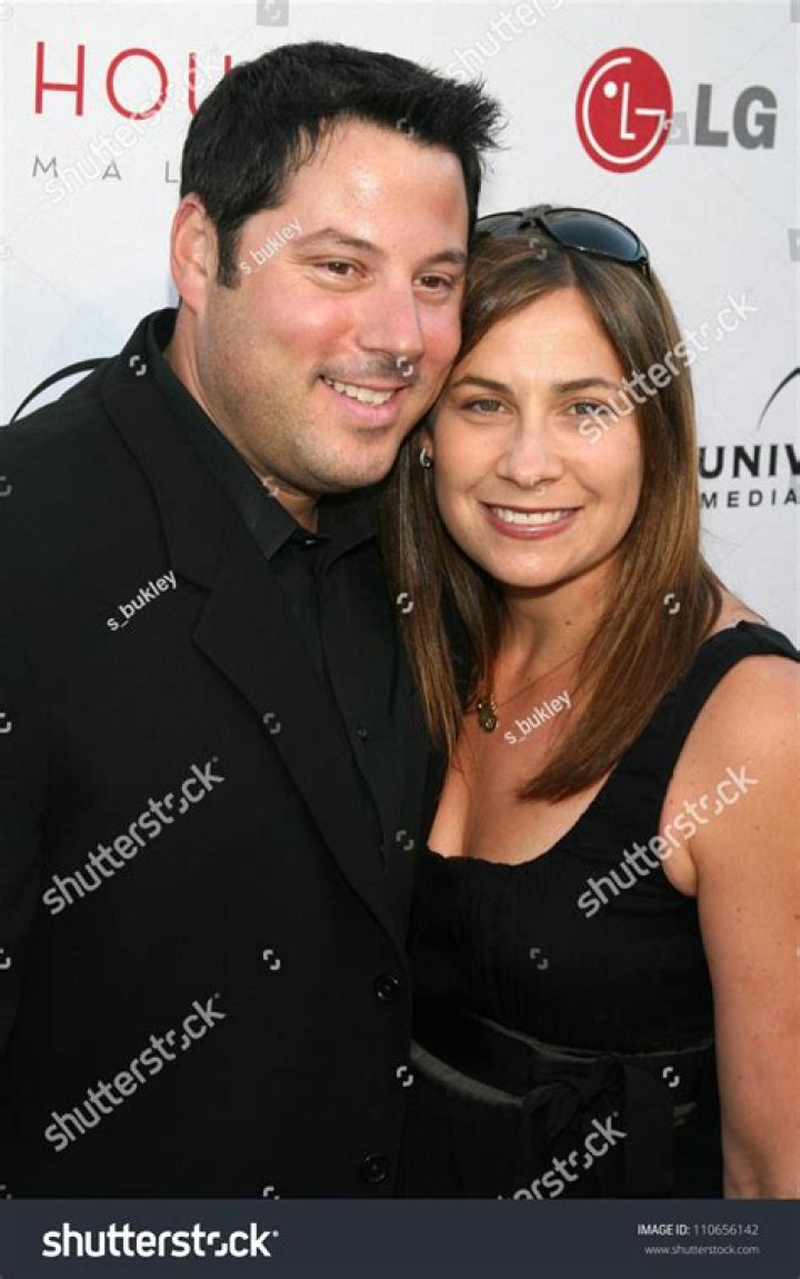 Greg Grunberg and wife Elizabeth at the Los Angeles Premiere of SUPER 8