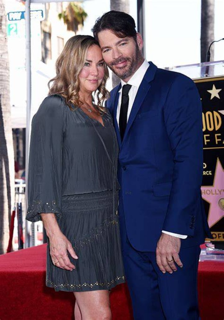 Harry Connick Jr. and wife Jill Goodacre Red carpet couples, Pop star