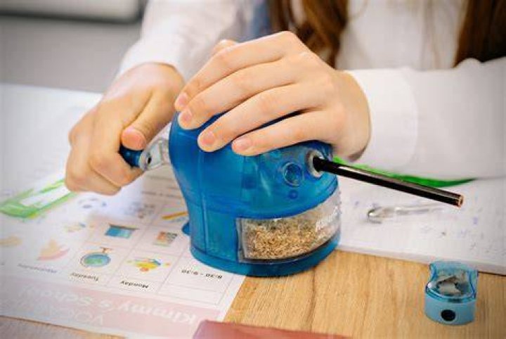 How long do electric pencil sharpeners last?