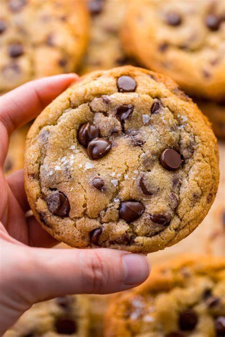 How to make Chocolate Chip Cookies in Disney Dreamlight Valley Dot