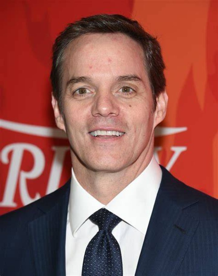 Is Bill Hemmer Gay? Everything You Need To Know