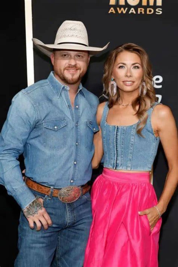 Is Cody Johnson Related To Jelly Roll: Uncovering The Connection