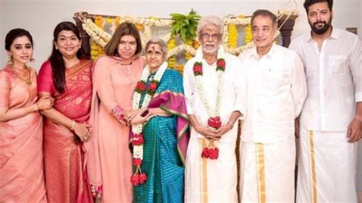 Jayam Ravi parents 50th anniversary celebrated at Tirutani