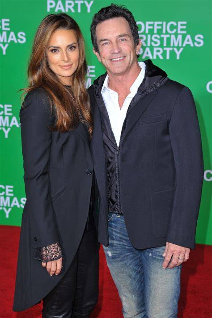 Jeff Probst and wife Lisa at The 21st Annual Critics' Choice Awards in