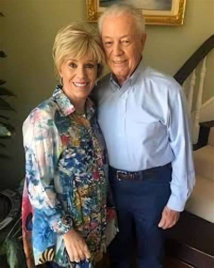 Jerry Savelle Net Worth, Wife (Carolyn), Surgery, Biography Famous