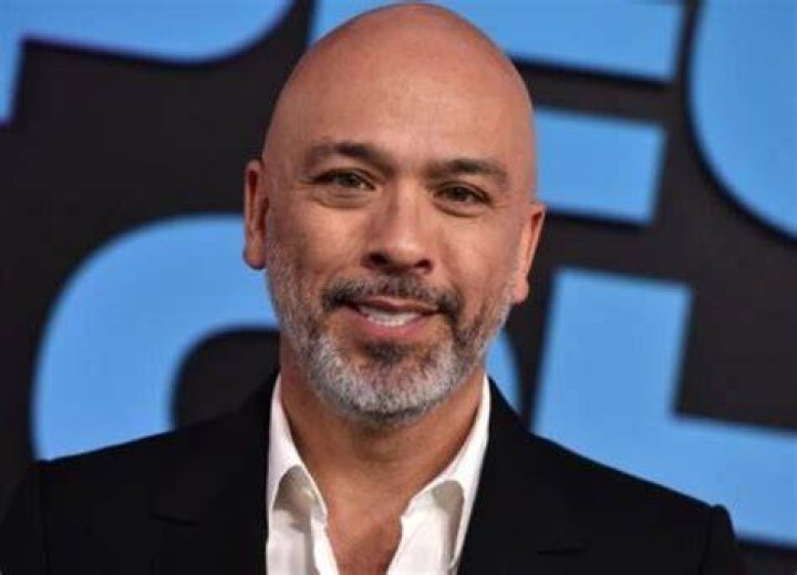 Jo Koy Ethnicity, Wiki, Age, Height, Wife, Parents, Career CVVNEWS