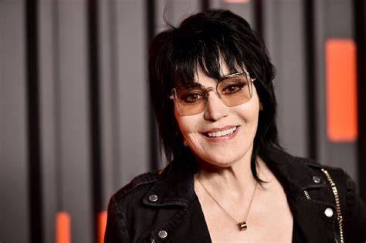 Joan Jett Says Rockers Who 'Took Chances' Like David Bowie and Suzi