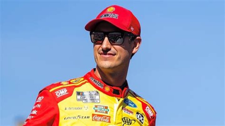 Joey Logano Who Is His Wife? Know about His Net Worth, Age, Kid & Bio