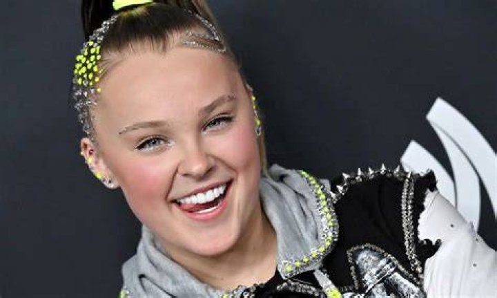 JoJo Siwa Docuseries Greenlighted By Facebook Watch For Summer Debut