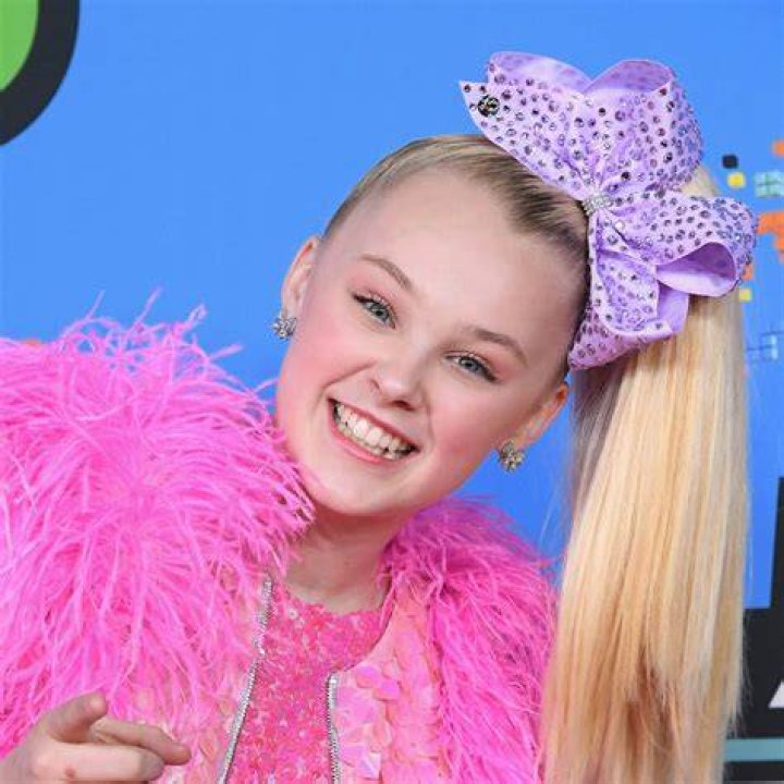 JoJo Siwa to Receive &lsquo;Future of Hollywood Award&rsquo; at The Hollywood